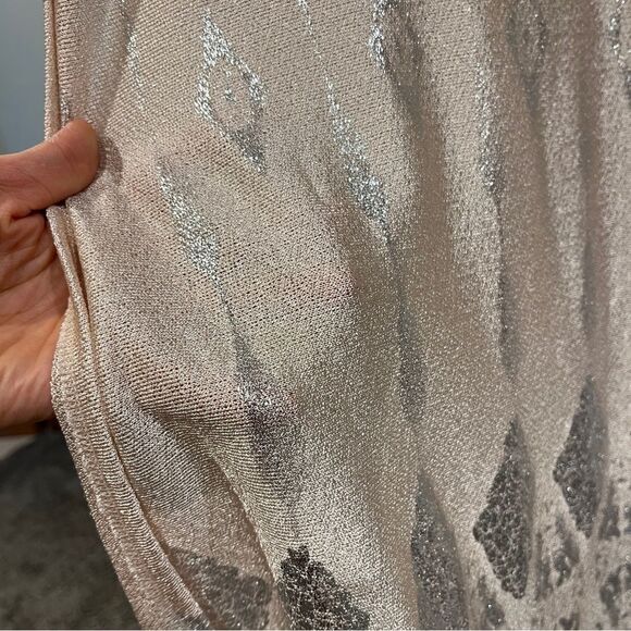 LuLaRoe Elegant Cream and gold Open-Front Joy duster size extra small - Picture 3 of 12